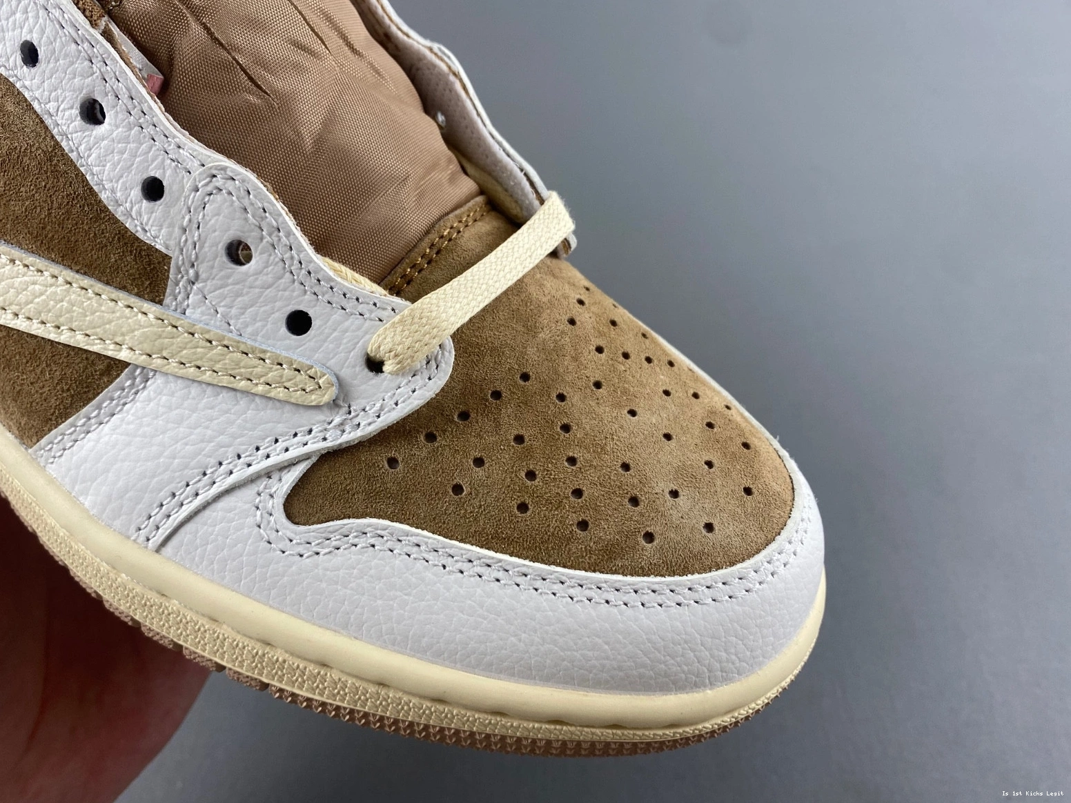 Jordan Scott Shy 1 OG Low Air DM7866-106 Sail Pink Travis 1115